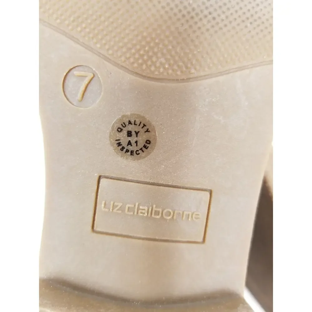 Liz Claiborne Jansey Cream Vegan Faux Leather Loafers Women's Size 7